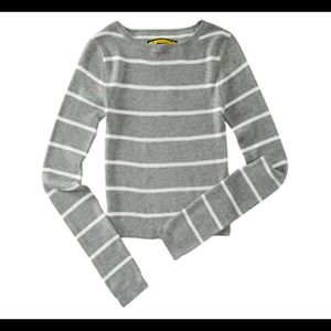 Grey cropped sweater